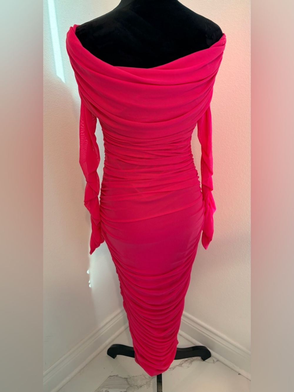 NWOT Fitted Ruched Off-Shoulder Midi Dress in Hot Pink